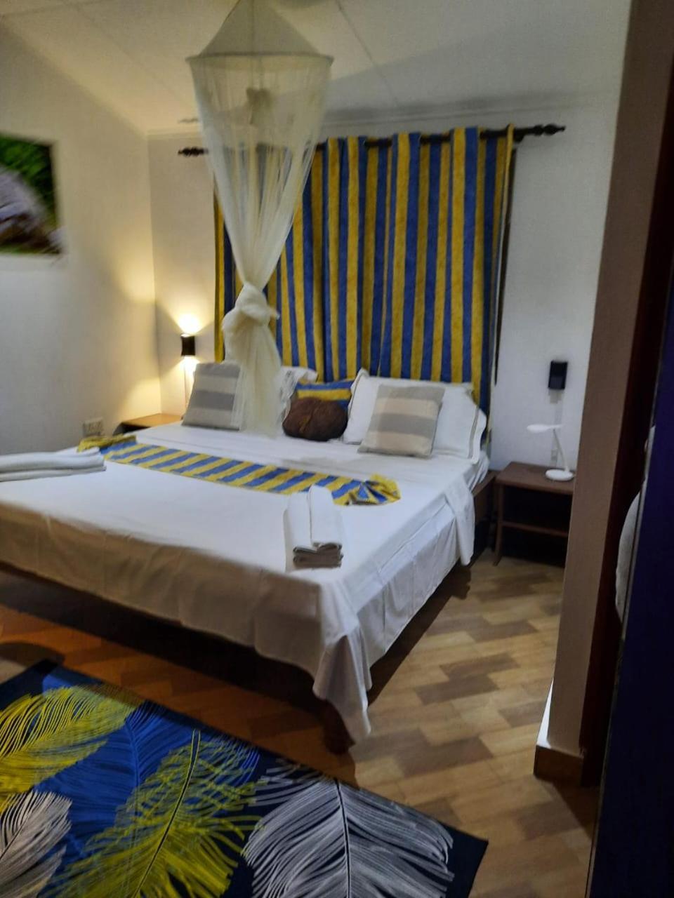 Tandif Villa Sea View Takamaka Exterior photo